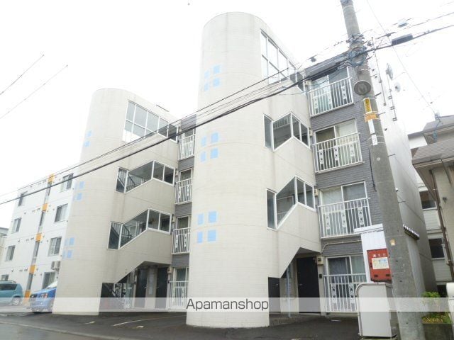 ルピナス南平岸の外観写真
