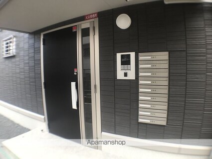 ノイエ南草津[1LDK/42.62m2]のエントランス1