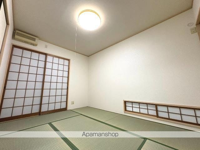 岸和田市 2階建 築23年の内装写真