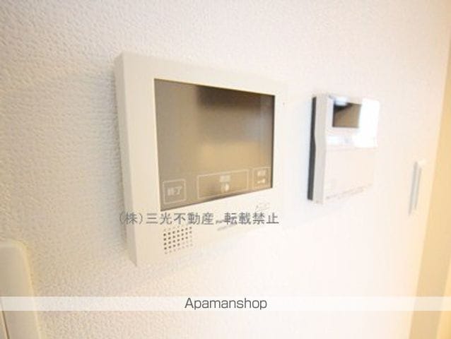 ラディア近代美術館前の内装写真