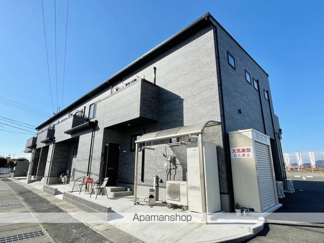 トゥルーハイツ西宿の外観写真