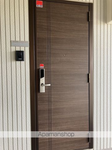 コート テラの玄関写真