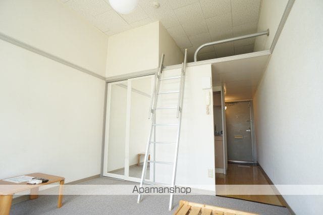 レオパレス冨田IIIの内装写真