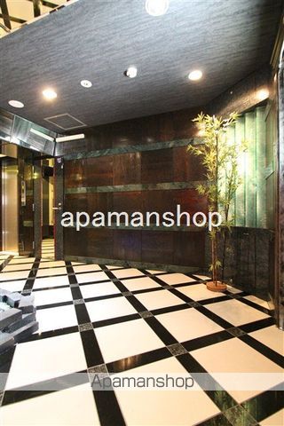 ゼウスSAKURAGAWAプレミアムの玄関写真