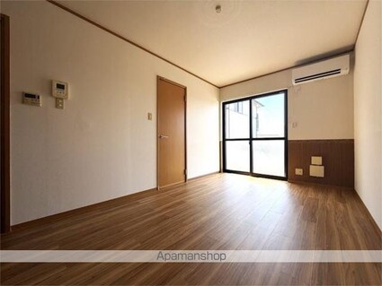 フェルト　Ｂ[2LDK/58m2]のリビング・居間