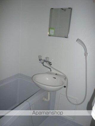 レオパレスリトルシャイン富田[1K/23.61m2]のバス