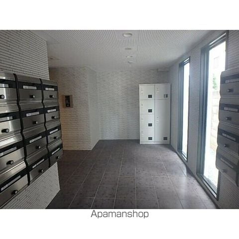 LUCY HOUSE IIの玄関写真