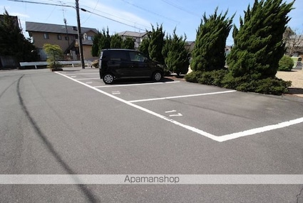 パークハイツ　Ｂ棟[1LDK/35.51m2]の駐車場1