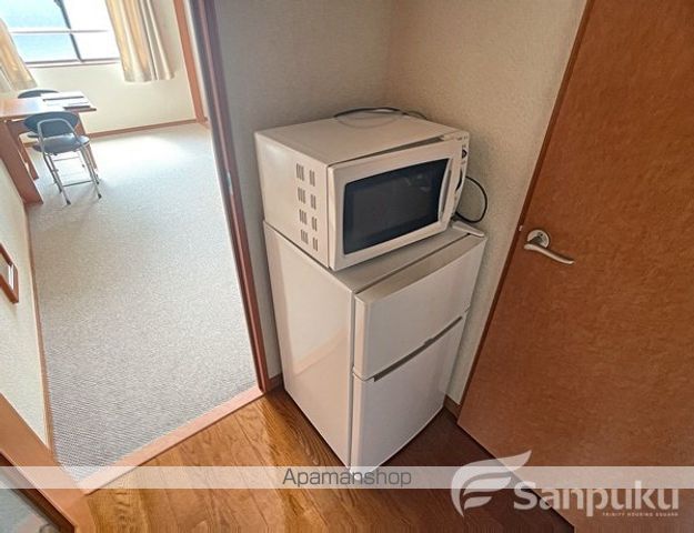 レオパレスメゾン枝松の内装写真