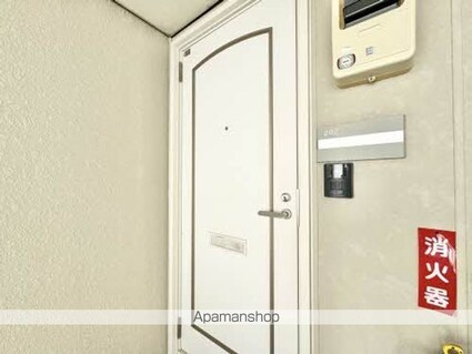 グリーン御膳洞[2LDK/52.01m2]のエントランス2