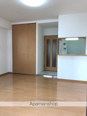 マンション花の内装写真