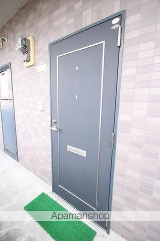 グランシティ蛍ヶ丘の玄関写真