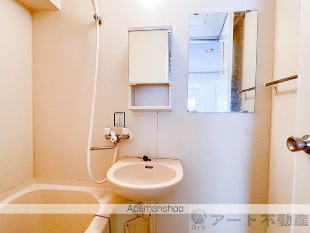 日正山越ハイツ1の内装写真
