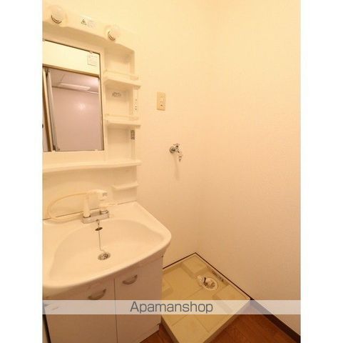 アンプルールブワ湘南の内装写真