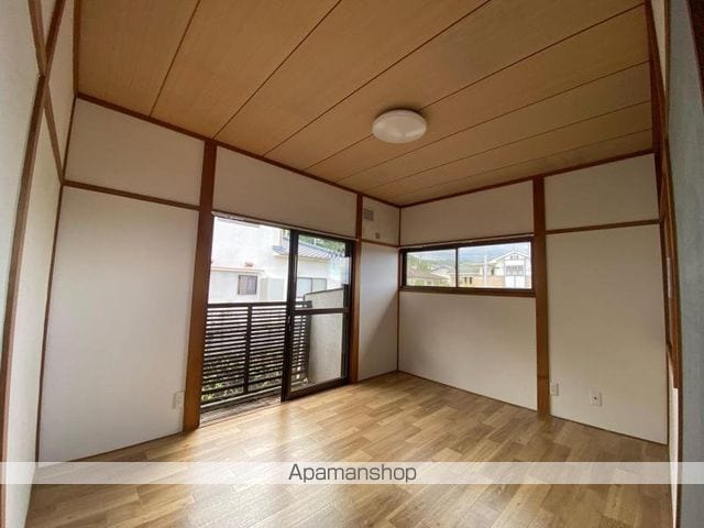 高松琴平電鉄志度線 原駅 徒歩6分 2階建 築47年の内装写真