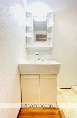 ドゥエリング森小路の内装写真