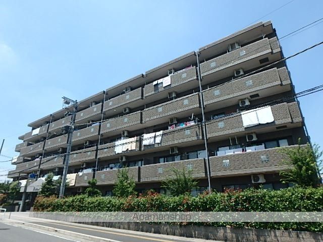 ブリリアントの外観写真