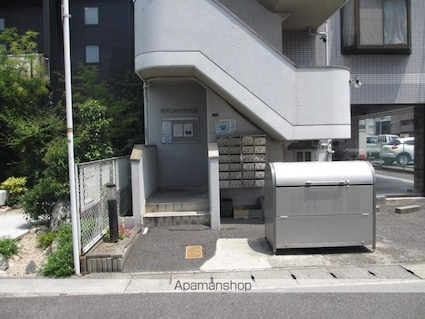 岡山県岡山市北区大元２丁目[1K/19.5m2]の共用部1