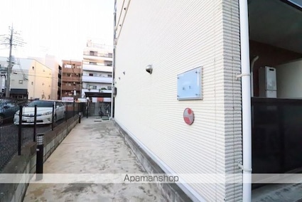 東京都福生市大字福生[1K/19.87m2]のエントランス1