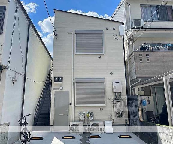 西野大鳥井ハイツの外観写真