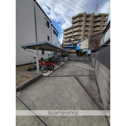 アザレアの内装写真