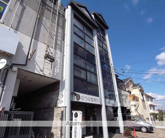 リバーサイド墨染の外観写真