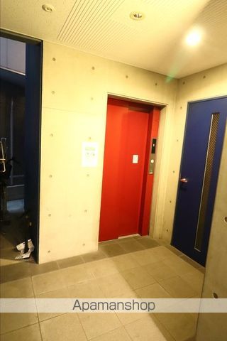 K AZURの内装写真