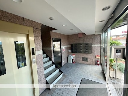 ＴＫ矢倉[2DK/51.1m2]のロビー