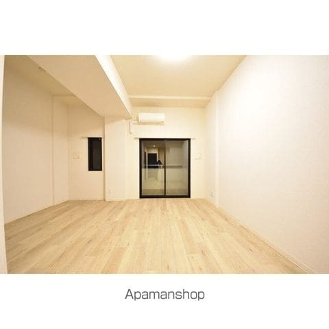 CRESCENT COURTの内装写真