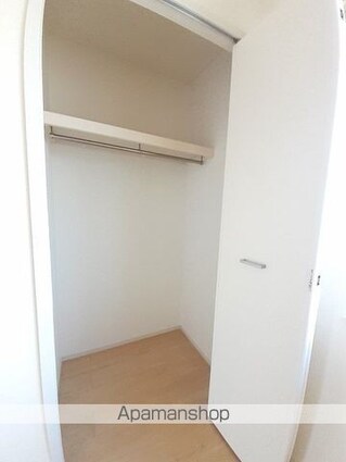 カームフルート[2DK/46.18m2]の収納