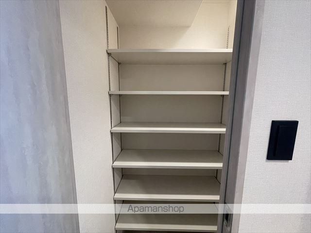 リッツ新大阪プレミアムの内装写真