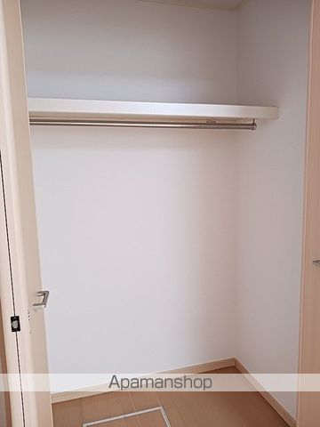 ライラックの内装写真