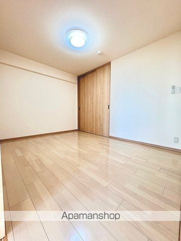 グローリアス安城二本木町北館の内装写真