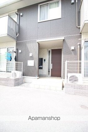 岡山県岡山市北区西崎２丁目[1K/32.43m2]のエントランス