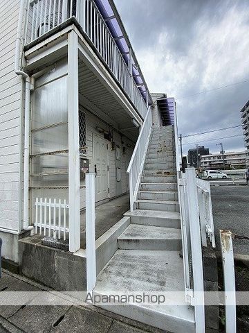 コーポ西中島の玄関写真