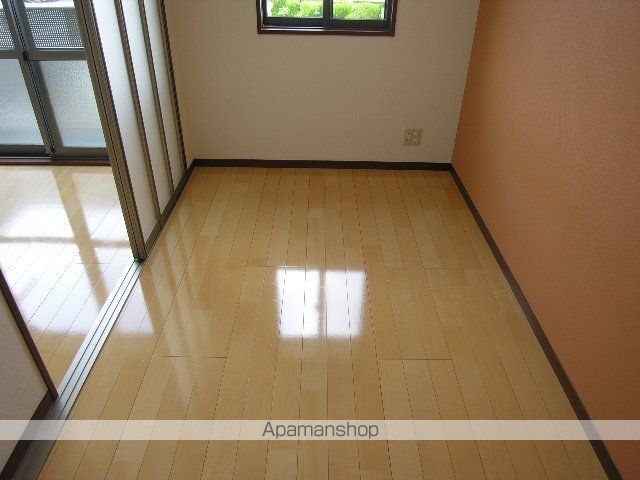 カーサヴェルージュの内装写真