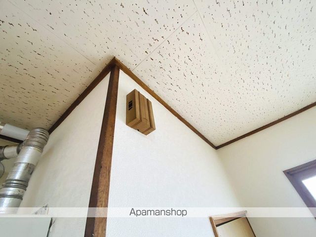 ハイツ周の内装写真