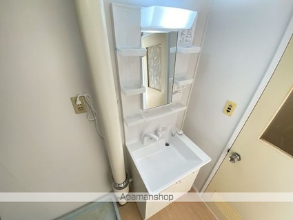 ヴィラナリー函館６号棟（ヴィラナリーハコダテロクゴウトウ[3DK/61.12m2]の洗面所