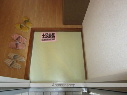 グランドール・アイ　Ｂ棟[3DK/61.88m2]の玄関