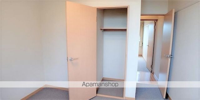 レオパレスウエスト広川二号館の内装写真
