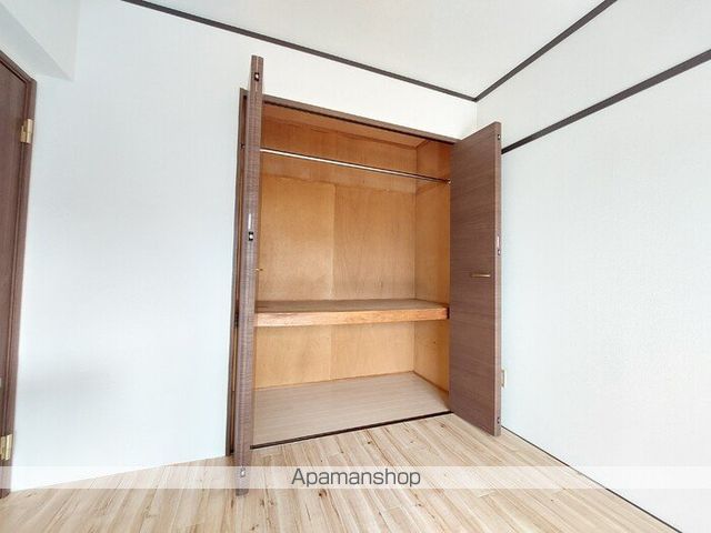 プレジデントタカヤの内装写真
