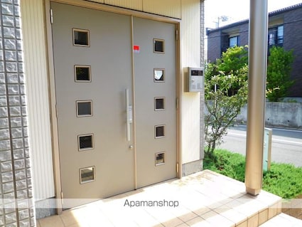 東京都杉並区下井草２丁目[1K/25.62m2]のエントランス2