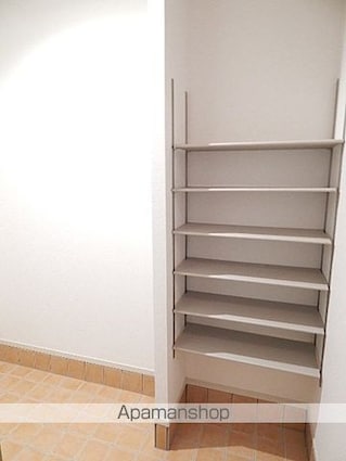 東京都立川市西砂町６丁目[2LDK/68.65m2]の内装4