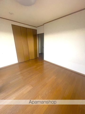 上毛電気鉄道上毛線 西桐生駅 徒歩9分 2階建 築30年の内装写真