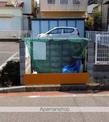 レオパレスインフィールド[1K/23.18m2]の玄関