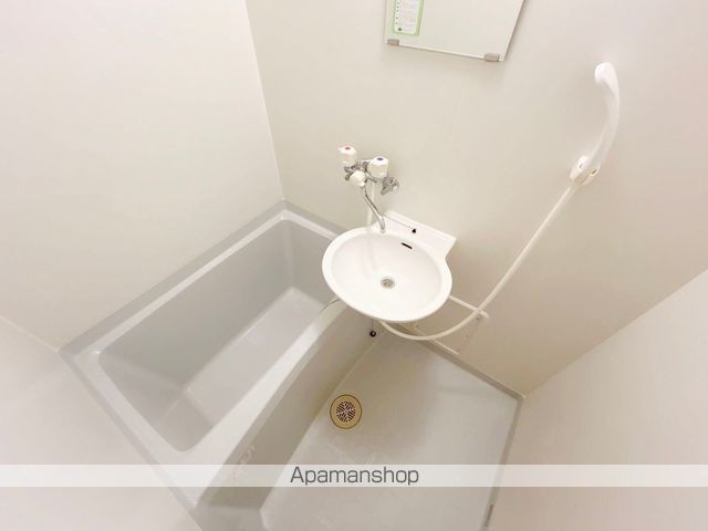 レオパレスグレーシーせきの上の内装写真