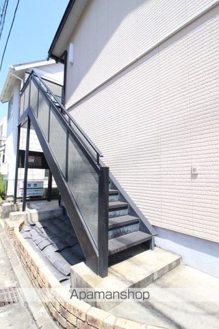 ジュネスEMMAの玄関写真