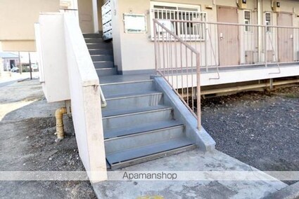 ビレッジハウス山北２号棟[2K/28.98m2]の外観2