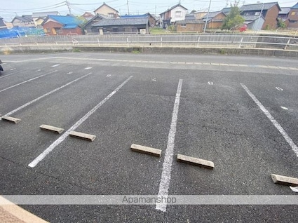 ウイング河和[2LDK/65.88m2]の駐車場1