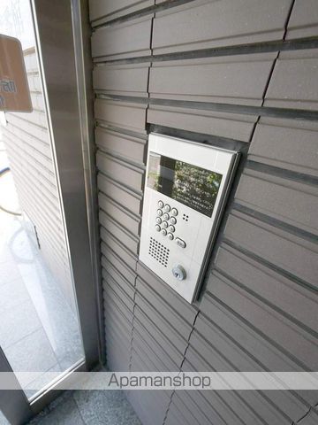 アルカン弐番館の玄関写真